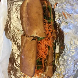 Banh in America Sandwich.  Nice riff on Banh Mi Sandwich, but with pulled work and lotsa spicy jalapeños. (4 stars)