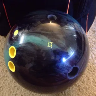 My Storm Sky Rocket ball used to makes strikes.This Storm bowling ball smells awesome and makes my bowling bag smells great too!