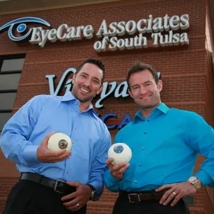 Dr. Williams and Dr. Langley, EyeCare Associates of South Tulsa