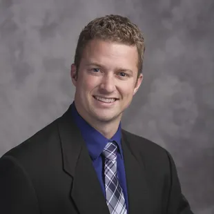 Dr. Jordan Arens, OD