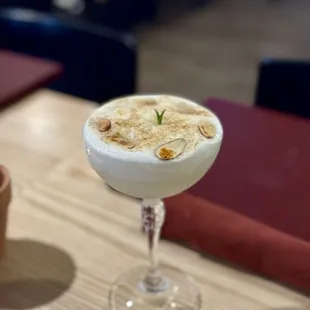 Torte-Tini - Vodka | Amaretto | Licor 43 | Egg White