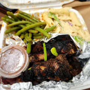 Jerk chicken entree.