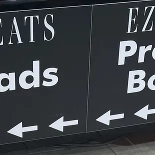EZ Eats Kitchen