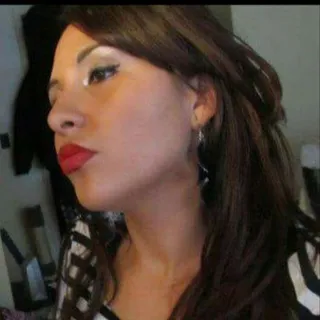 Mari R.