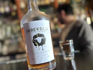 Grasslands Bar & Lounge