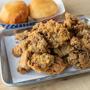 a tray of fried chicken