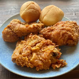 3 piece dark meat with rolls