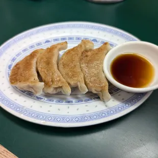4 piece Gyoza
