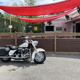 Nice patio and great spot to park my bike!