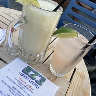 Cinco de Mayo - Margarita y Paloma