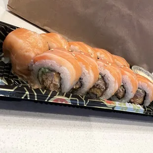 Salmon Lover ... new rolls