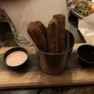 CHURROS