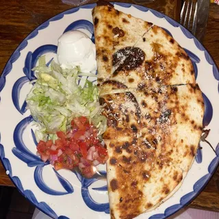VEGGIE QUESADILLA