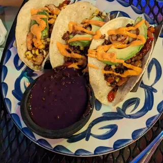 SHRIMP & CHORIZO TACO (3)