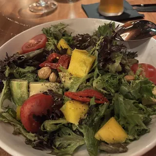 HOUSE SALAD