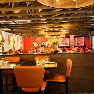 sushi and sashimi, interior