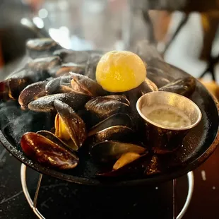 Black Iron Mussels