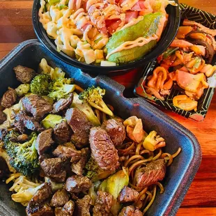 Hawaiian Bowl, Squid Salad, &amp; Steak Hibachi