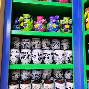 F&amp;L PINATAS Y MAS- jarrones