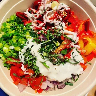 kale salad w/vegan ranch