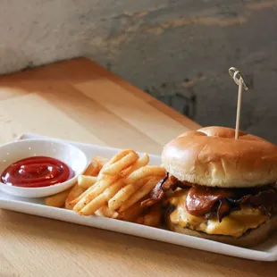 Wander in the Desert - Double Beef Patty, American Cheese, Crispy Bacon, Spicy PB&amp;J