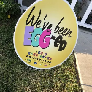 We got Egg-Ed yard card that comes with the package