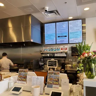 sushi and sashimi, interior