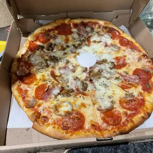 Meat lover pizza
