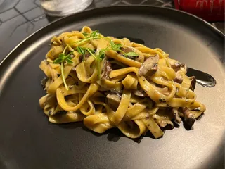 Dante's Vini e Cucina Italiana 