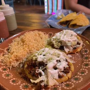 a plate of mexican food
