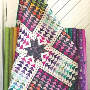 Fabric Essentials - Tula Pink Free Sprit Quilt Kit!