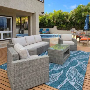 The Conversation 6 Piece
- Gray wicker
- Beige cushions
HAWAII KAI, HI
