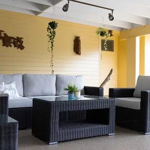 The Conversation 6 Piece in Kailua, HI