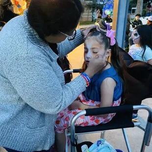 Face painting