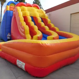 20' Tall water slide