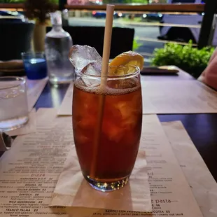 oysters and mussels, drink