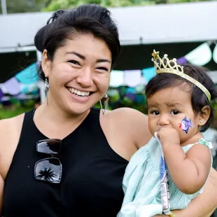 Baby&apos;s first birthday. Face Painting In Paradise Hawaii.