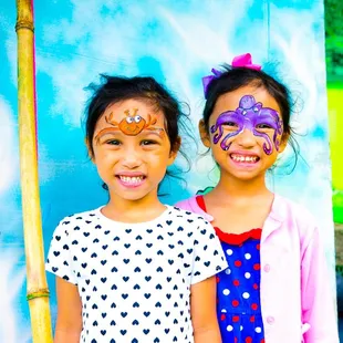 Sister&apos;s with sea creatures. Face Painting In Paradise Hawaii.