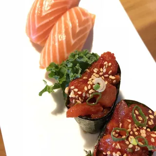 4. Thai Spicy Tuna sushi (2 pieces)