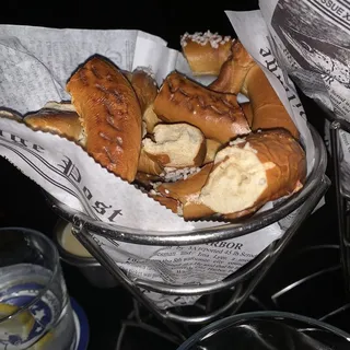 Warm Pretzel Bites