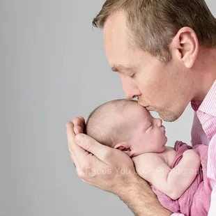 Dad and Newborn, at Faces You Love Photography in Waldo