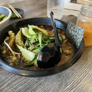 Spicy Garlic Vegan Ramen