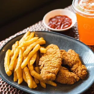 chicken wings and fried chicken, food