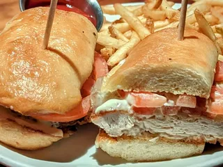 Hudson 29 Kitchen + Drink