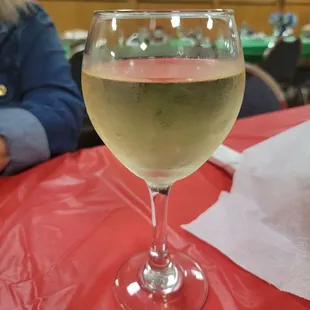 Glass of White wine $4. CAN YOU BELIEVE IT?