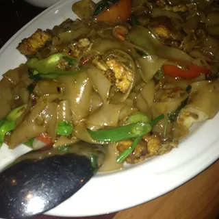 Drunken Noodle