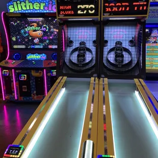 sushi and sashimi, interior