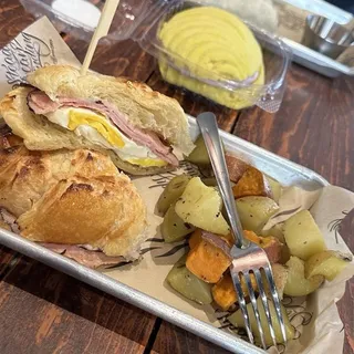 Breakfast Croissant