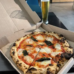 Margarita pizza and beer.