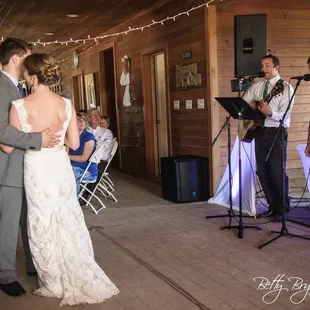 The beautiful barn at Fair Winds Farm.  Photos by www.bettybryantphotography.com